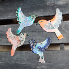 Indlæs billede til gallerivisning Vægfugl Flaming Heart